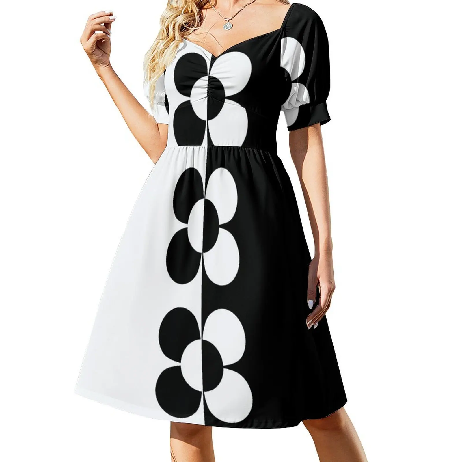 

Black and White Retro 1960s Flowers Short-Sleeved Dress Dresses evening dress women Dress