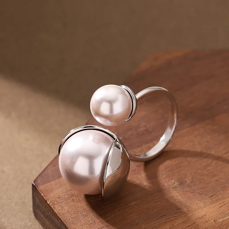 Stylish, exquisite, exaggerated, round, Shijia pearls, adjustable open ring, niche light luxury, high-end girlfriend jewelry
