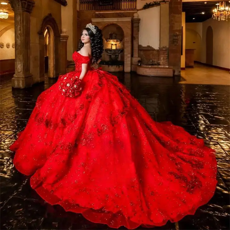 فساتين Quinceanera الحمراء الرائعة المخصصة للفتيات قبالة الكتف Ruched يزين مطرزة الأميرة الكرة ثوب