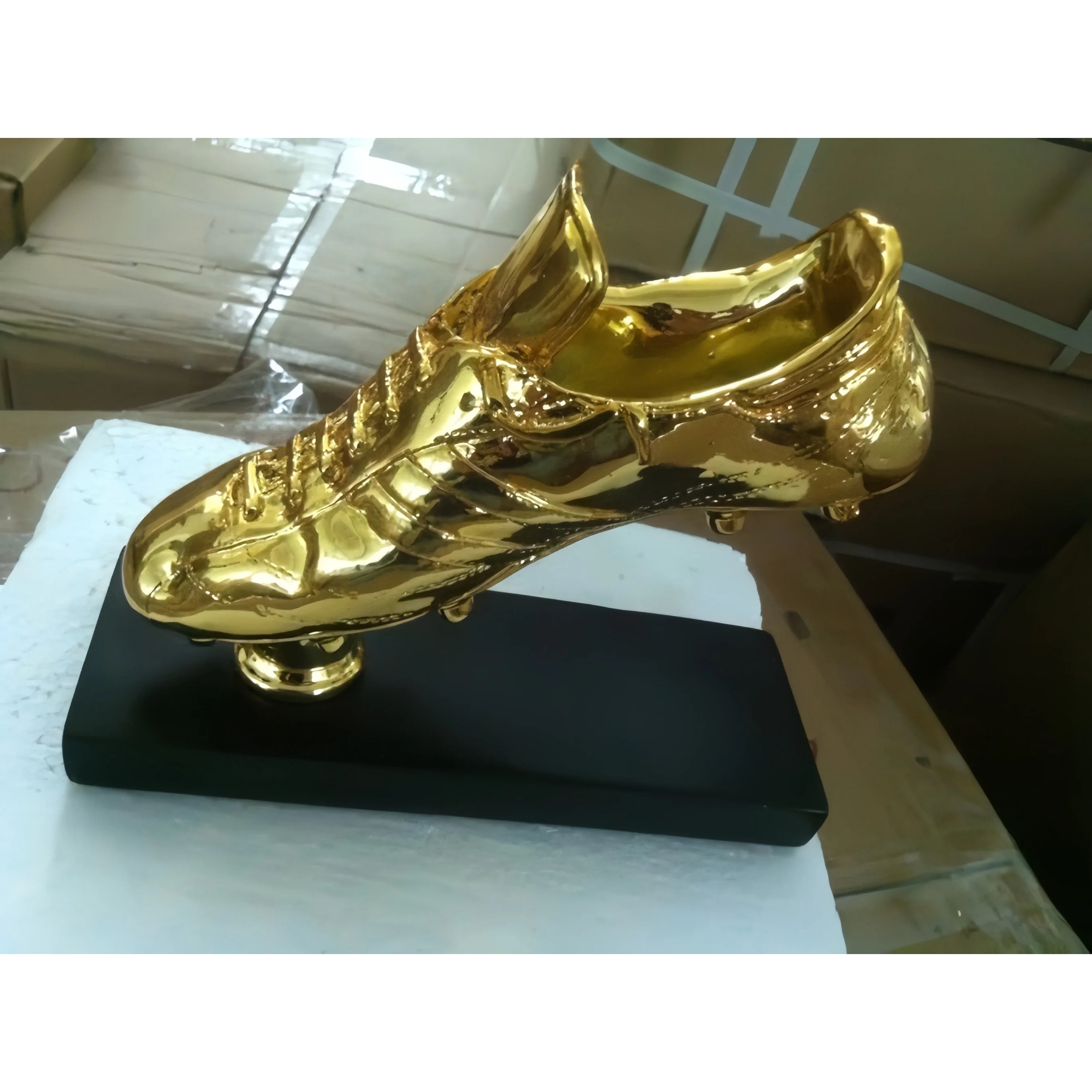 old-style-golden-boot-shoes-trophy-r-with-soccer-ball-the-golden-boot-award-football-shoes-fans-souvenirs-collectible