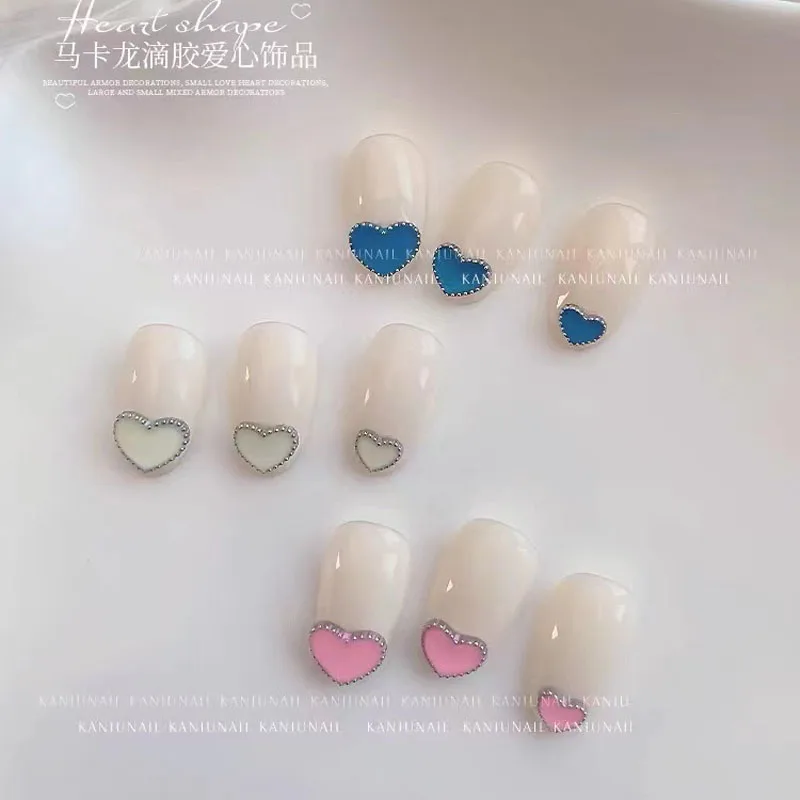 10 PC สีขาว/สีฟ้า/สีชมพูเล็บหัวใจ Designs Charms 3 ขนาดรูปหัวใจตกแต่งเล็บ Rhinestone สําหรับเล็บอุปกรณ์เล็บ