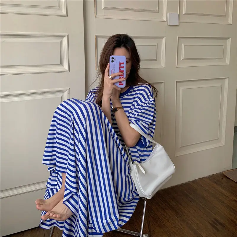 

Ночные рубашки женские летние повседневные уютные модные корейские стильные дышащие до середины икры с круглым вырезом в полоску тонкая одежда для сна с разрезом по бокам новые милые