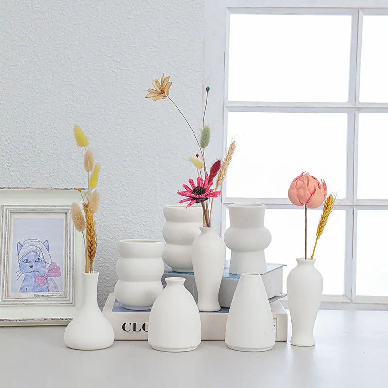 White Ceramic Mini Vase Minimalist Tabletop Bud Vase DIY Graffiti Craft Hydroponic Dried Flower Home Aesthetic Decor