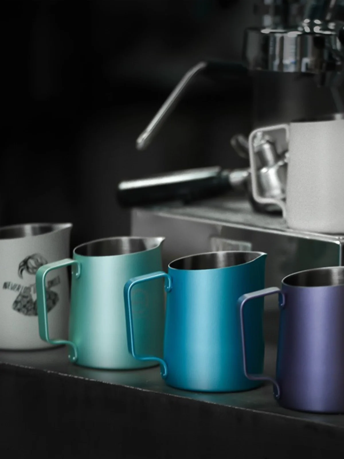 WPM Ivylyn  Collaborative round Mouth 500ml Coffee Latte Art Cup Stainless Steel Milk Foam Cup Nordic Style