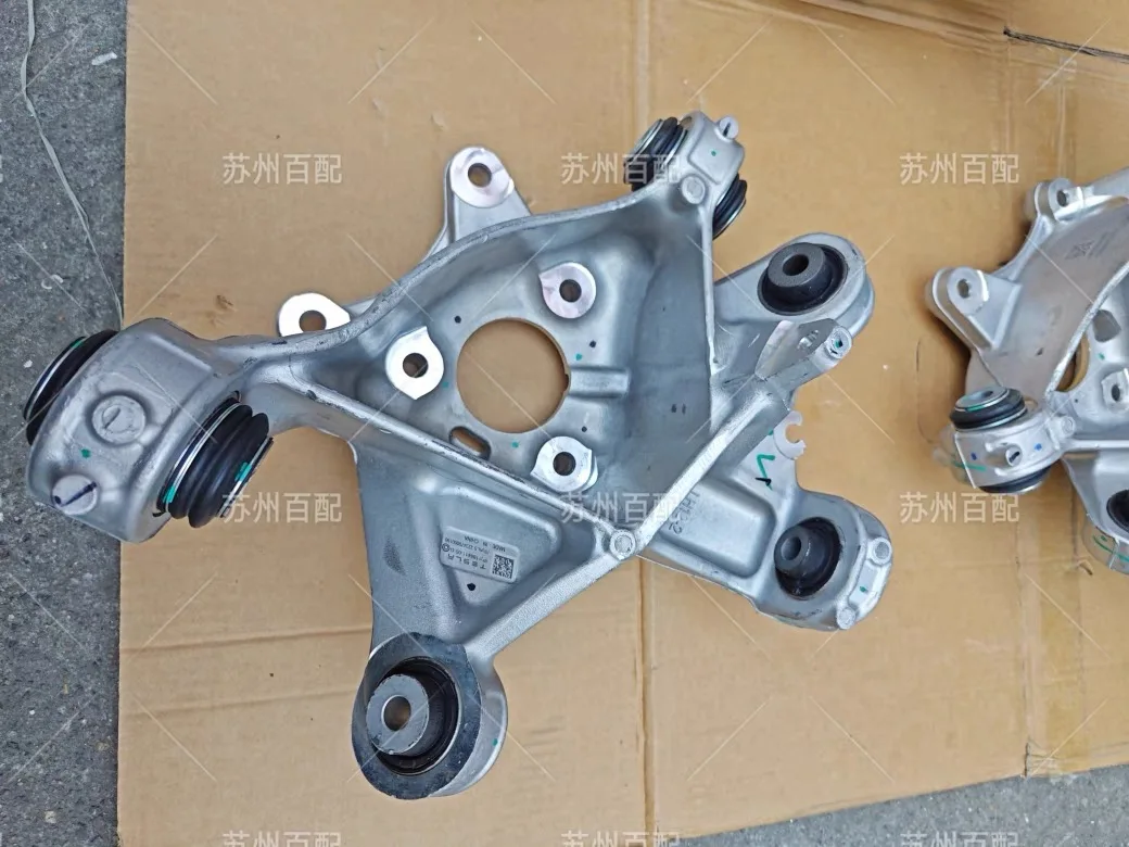 Genuine Originla Front and rear Steering Knuckle for Tesla Model Y Model 3 Spindle Universal Joint Sheep Horn Assembly