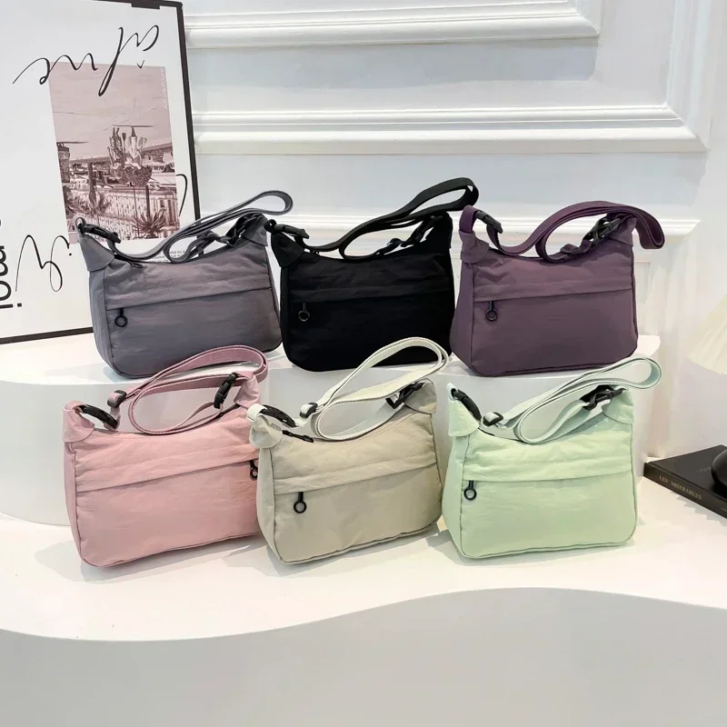 

2025 New Simple and Popular Handheld Cross Shoulder Small Box Bag, Handheld Shopping Single Shoulder Small Bag for Women Sac
