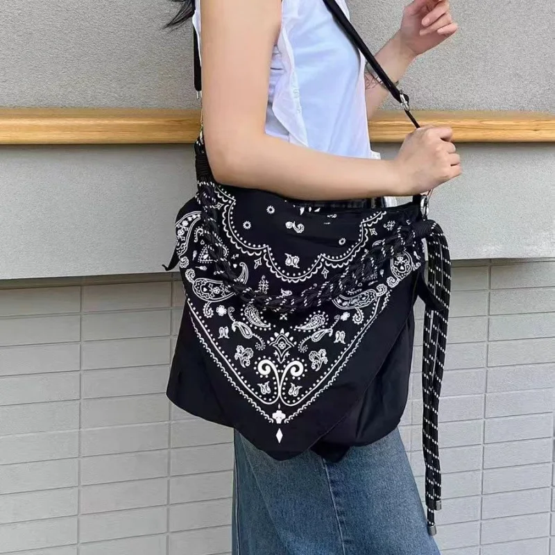 bolso-de-hombro-y-bandolera-de-nailon-con-diseno-paisley-para-mujer-casual-para-vacaciones-de-lujo-moda-2026