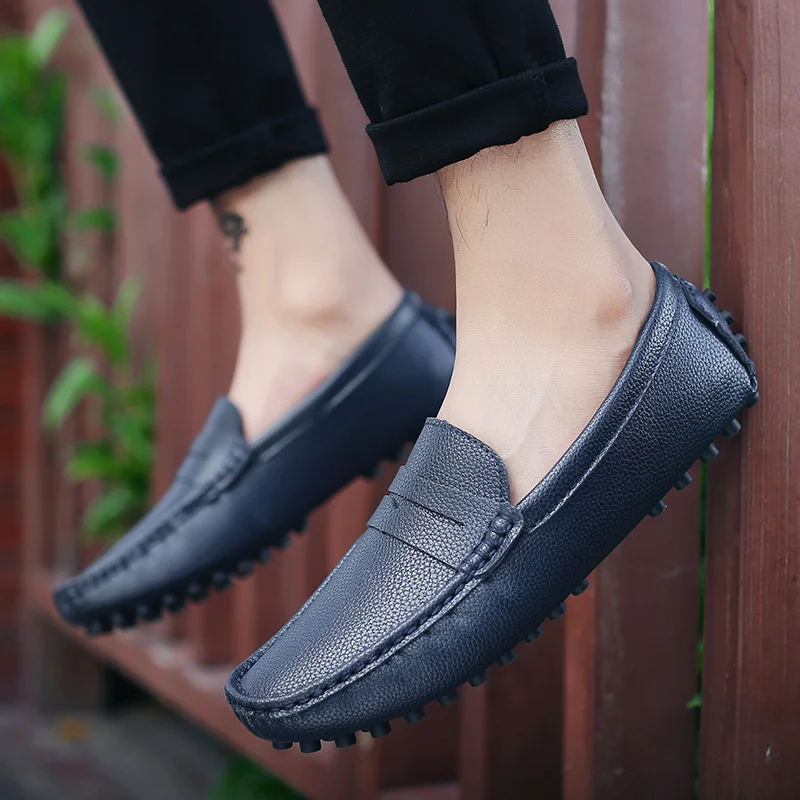 2022 Fashion Soft Leather Men Loafers Handmade Casual Shoes Men Moccasins For Men Leather Flat Shoes Driving Shoes Size 39-50