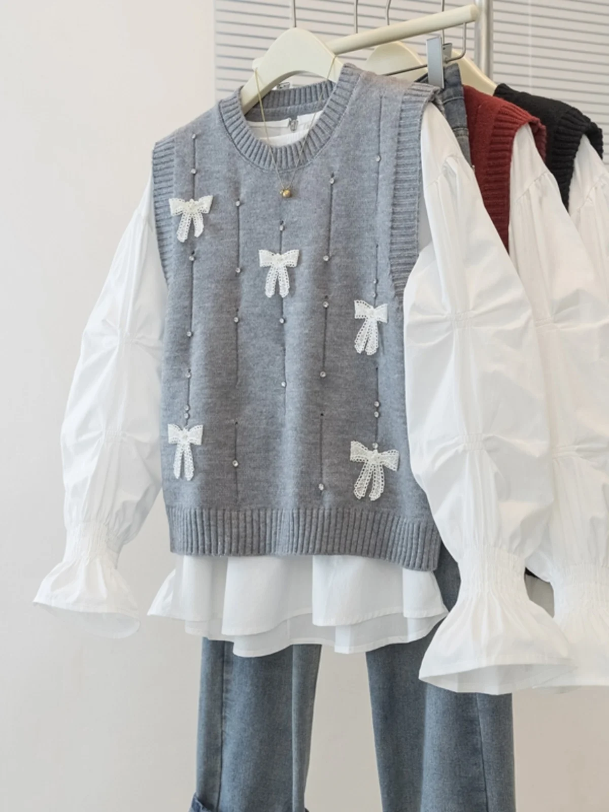 Gray Knitted Vest Women's plus Size Autumn Fashion  Knot Embellished Layering Vest Comfortable Fit round Neck Design