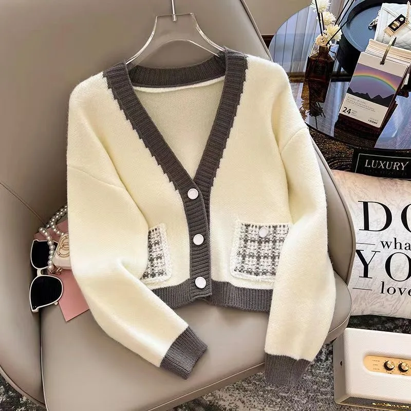 

2024 Spring Autumn New Sweet Style Single-Breasted Knitted Cardigan Korean Version Slimming Color Blocking Elegant Sweater Women