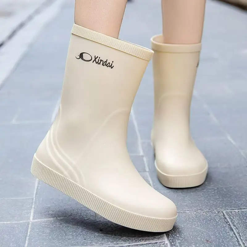 Women Big Size Mid Calf Rain Boots Spring Autumn New Flat sole Non Slip Waterproof Outdoor Kitchen Work Shoes Garden Shoes