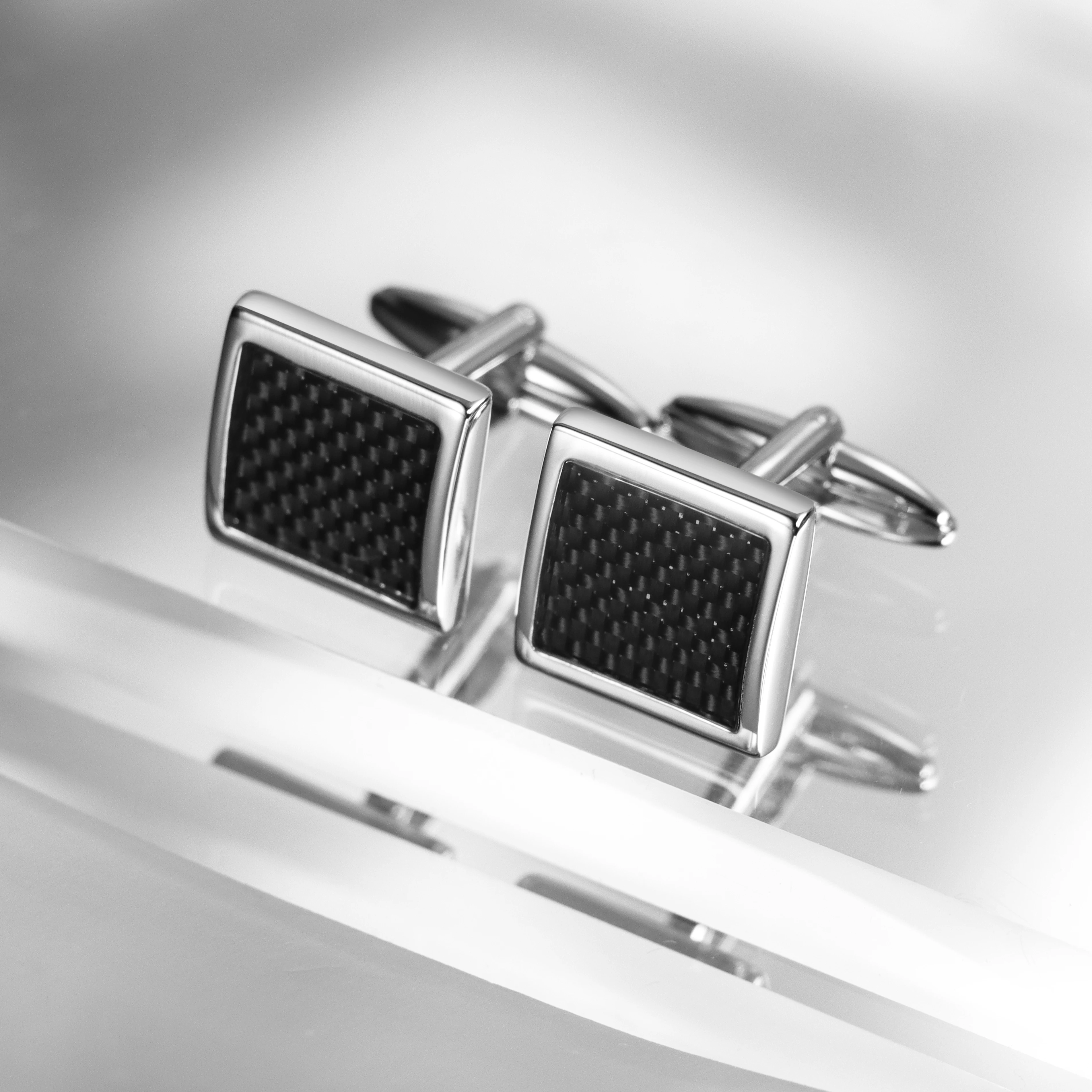 Mens Cufflinks and Tuxedo Studs Set in Gift Box (Carbon Fiber), Jewelry or Accessories，Suitable for Birthday Wedding Anniversary