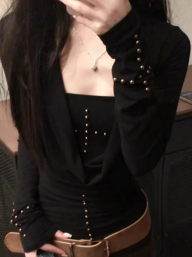 

Vintage Long Sleeve Cross Rivet Top for Women+ Sexy Slim Fit Camisole Vest 2025 Early Spring New Black Two Piece Sets