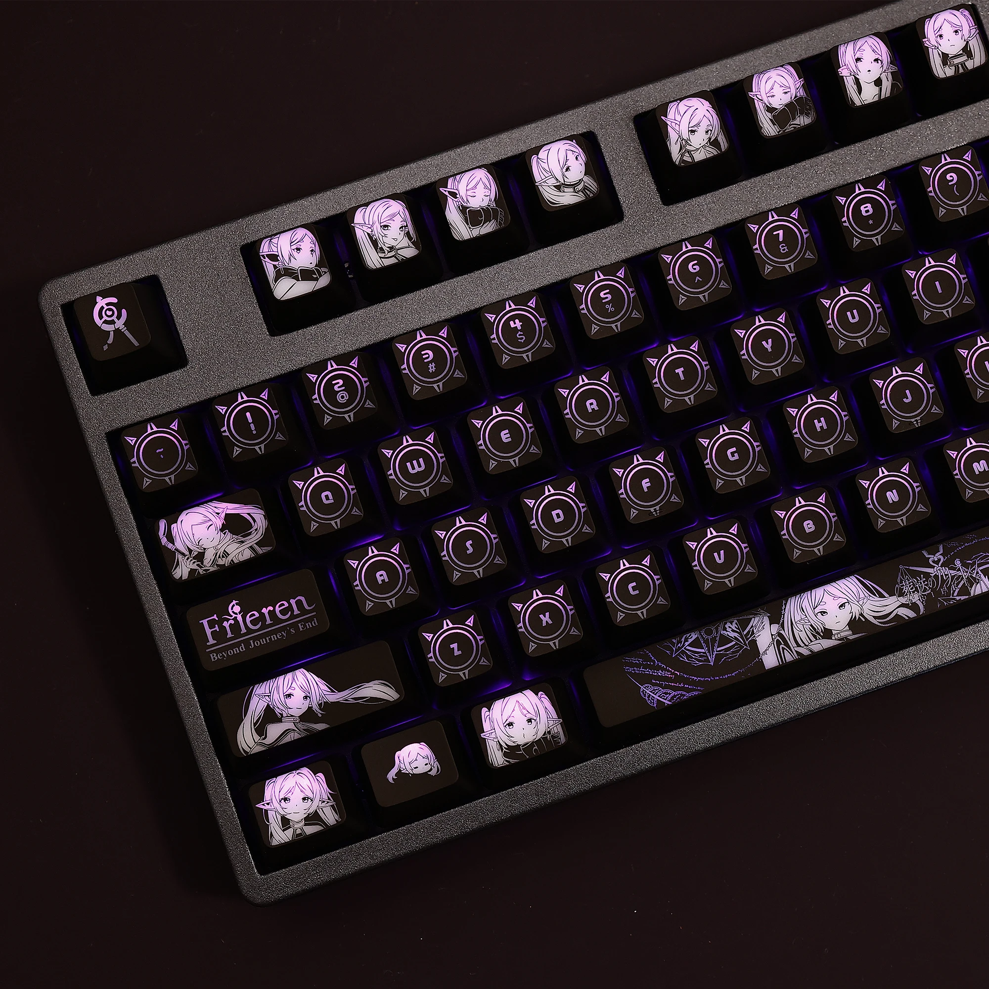 

104 Keys/Set Frieren At The Funeral Backlit Keycap Black Hole Edition OEM High Mechanical Keyboard Keycaps for Corsair Razer