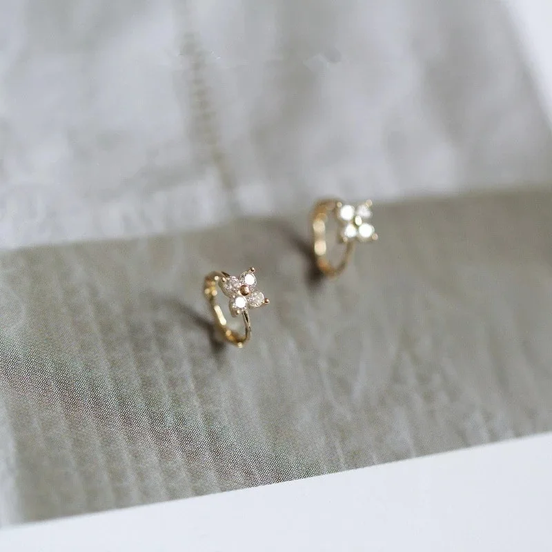 1Pair Small Shiny Zircon Heart Bow Flower Crystal Hoop Earrings For Women Girls Fashion Party Charming Jewelry Gift
