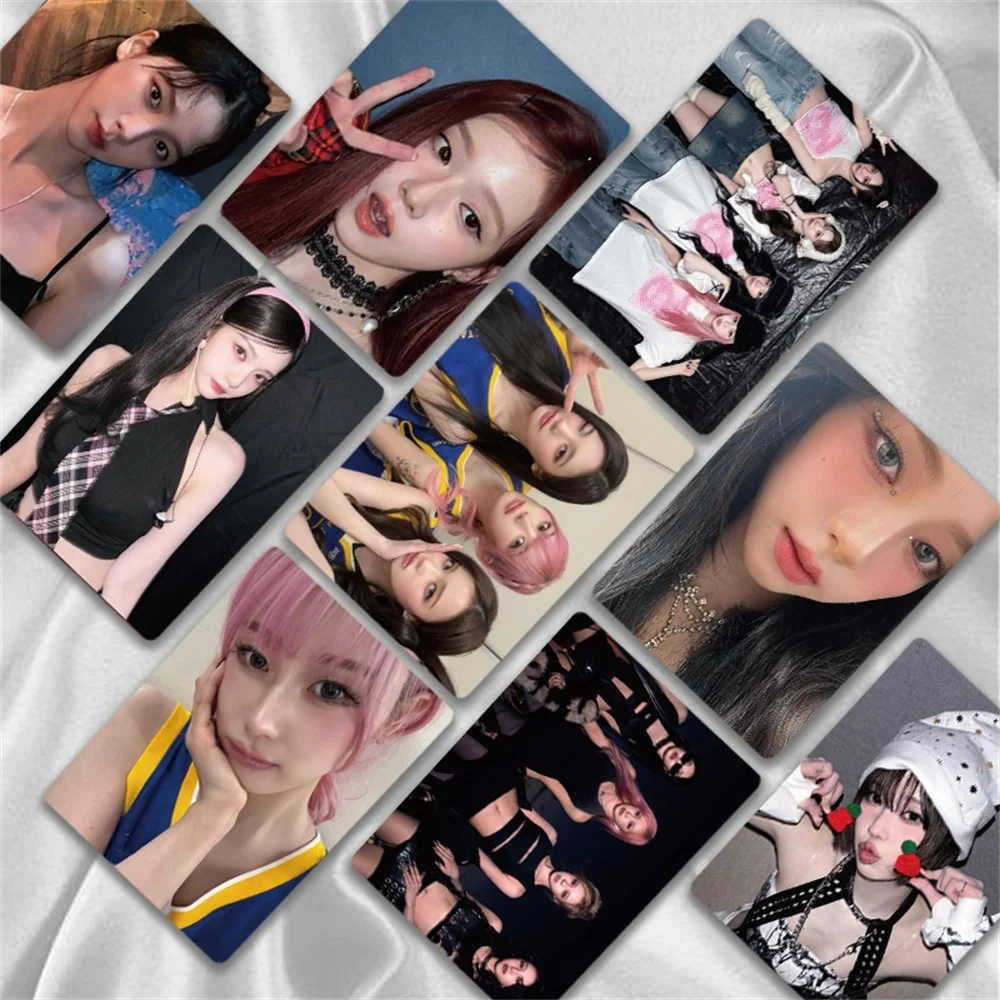 50 Teile/satz KPOP Idols KARINA GISELLE Boxed Karte Hohe Qualität INS Stil Doppel Seiten Druck LOMO Karte NINGNING WINTER Fans Geschenke