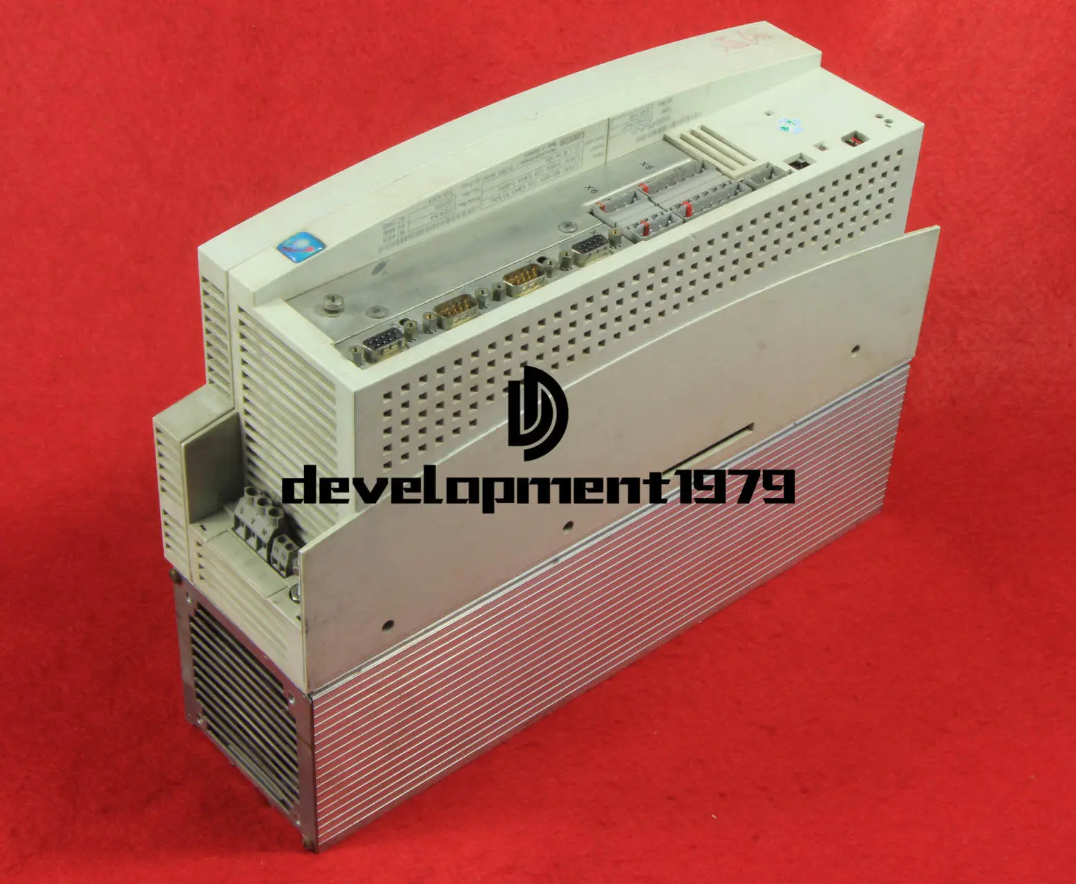 Used 1PC LENZE EVS9324-EP EVS9324EP PLC inverter