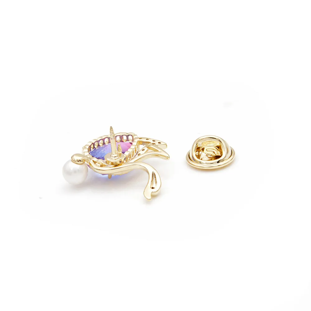 CINDY XIANG 4 Colors Avaible Rainbow Cubic Zirconia Swan Collar Brooch Pin Unisex Fashion Brooches Suit Wedding Brooch Gift