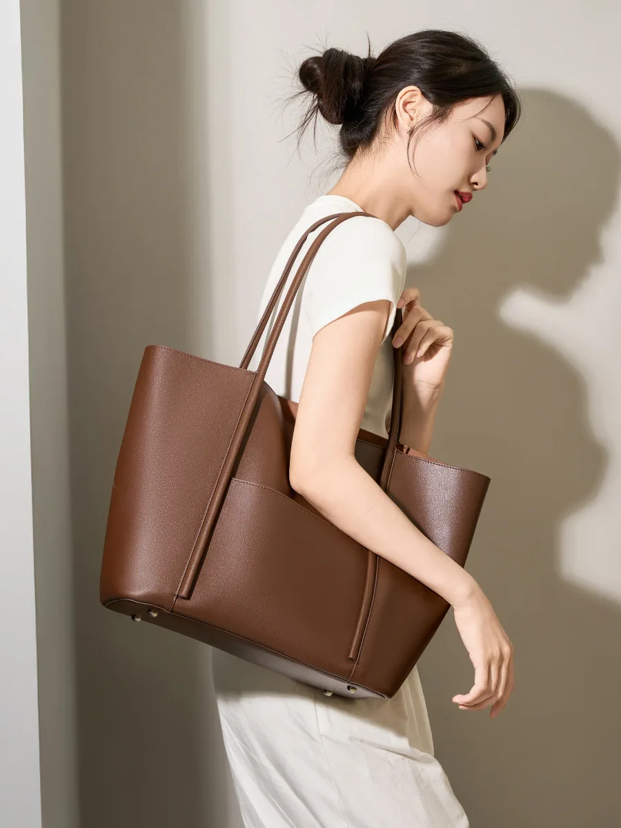 

Большая женская сумка из натуральной кожи, новая сумка через плечо из воловьей кожи, вместительная сумка-тоут для женщин, высококачественная городская сумка для ежедневных поездок