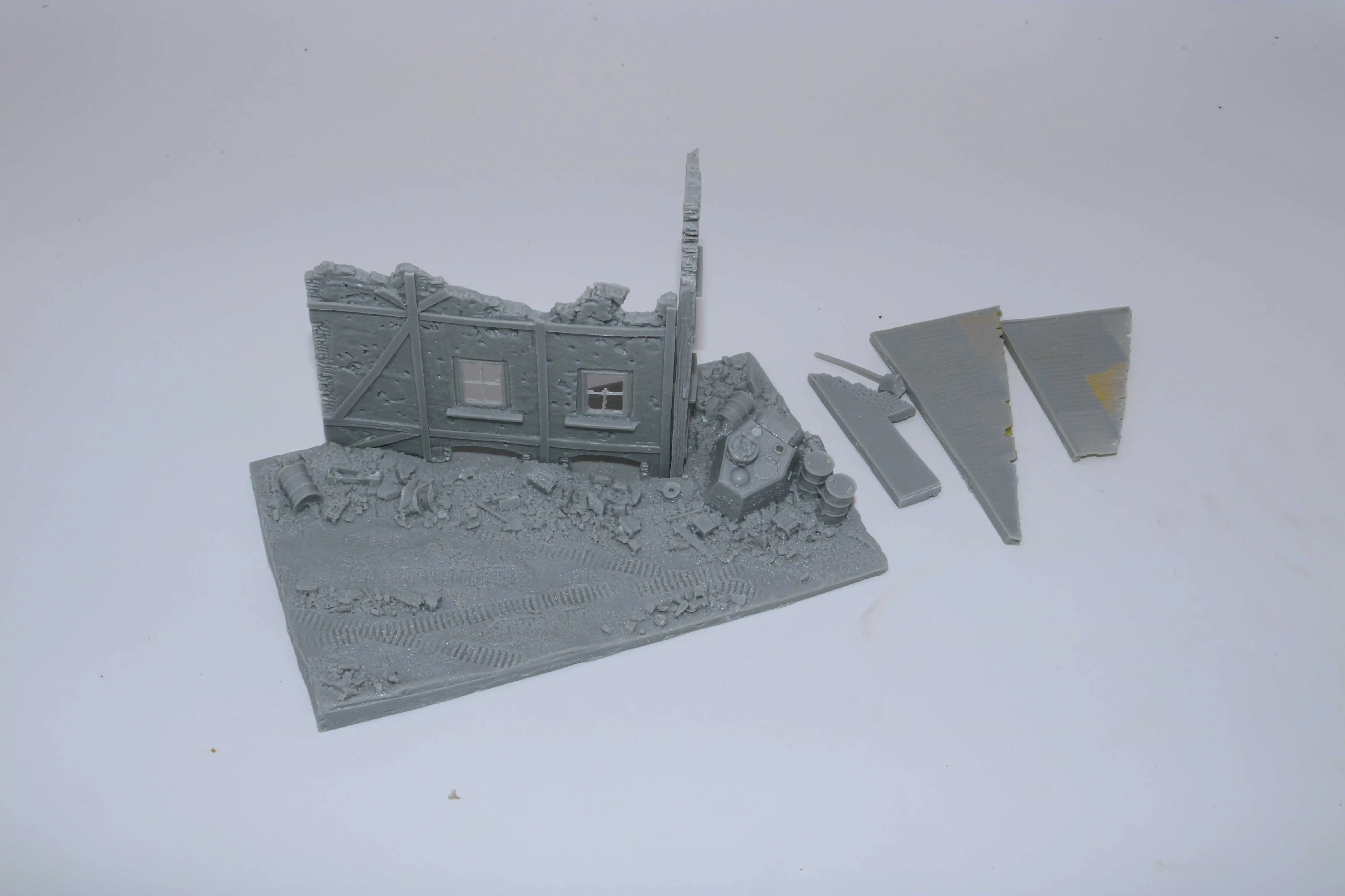 1/72 Resin Die-casting Scene Layout Props Gray Model on-site House Building Platform Free Shipping