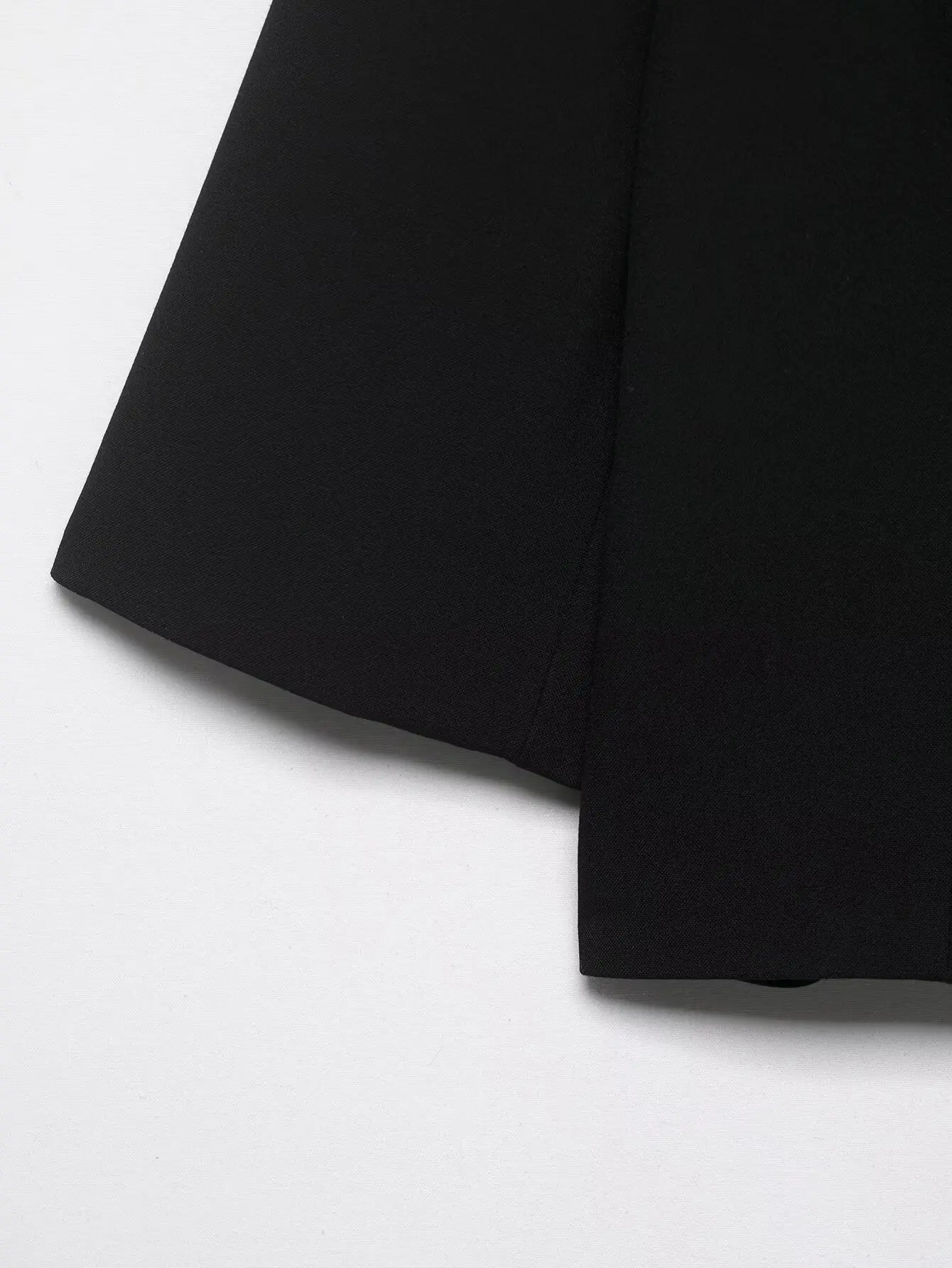 TFMLN 2026 Trendige Damen-Anzugjacken Stehkragen Halbarm-Blazer Einfarbig Eleganter Minimalistischer Stil OL Mode Oberbekleidung – Detail 6
