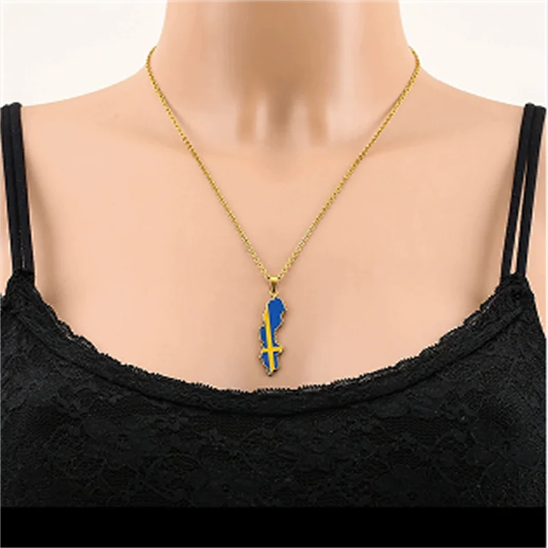 European and American Stainless Steel Dripping Oil Swedish Map Flag Pendant Necklace