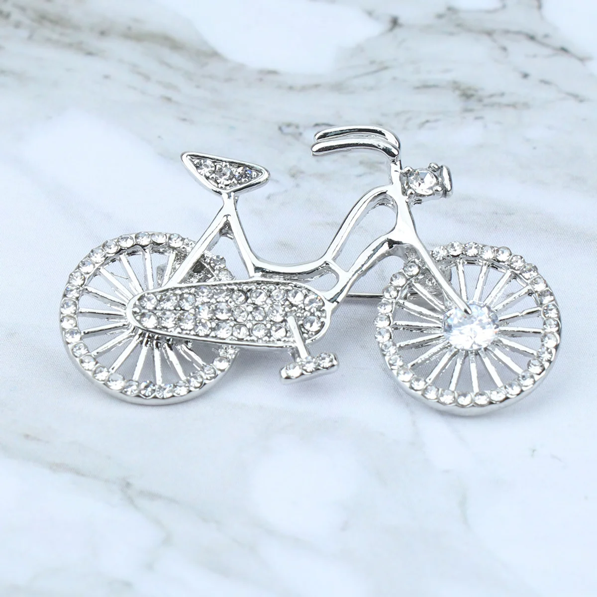 

Bicycle Brooch Pin 4.5X3Cm Alloy Decorative Women Corsage Breastpin Clothing Accessory For Wedding Party Daily Wear