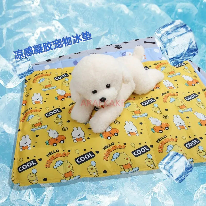 

1PCS Pet ice mat Cooling gel ice mat in summer Dog mat Ice mat Cat ice mat