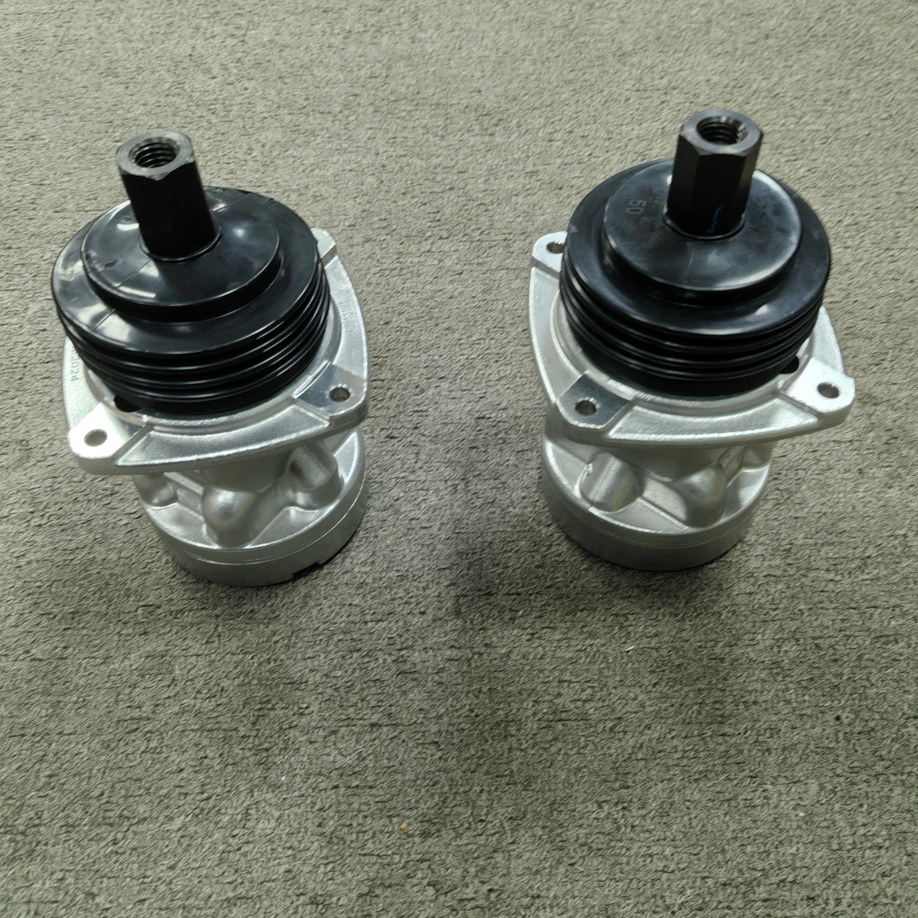 

E320D Excavator Joystick Pilot Valve Aluminum Without Handle Rubber 206-3305