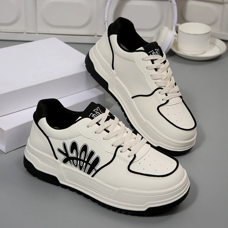 

White shoes for women, 2025 new thick soled casual sports single shoes, versatile board shoes