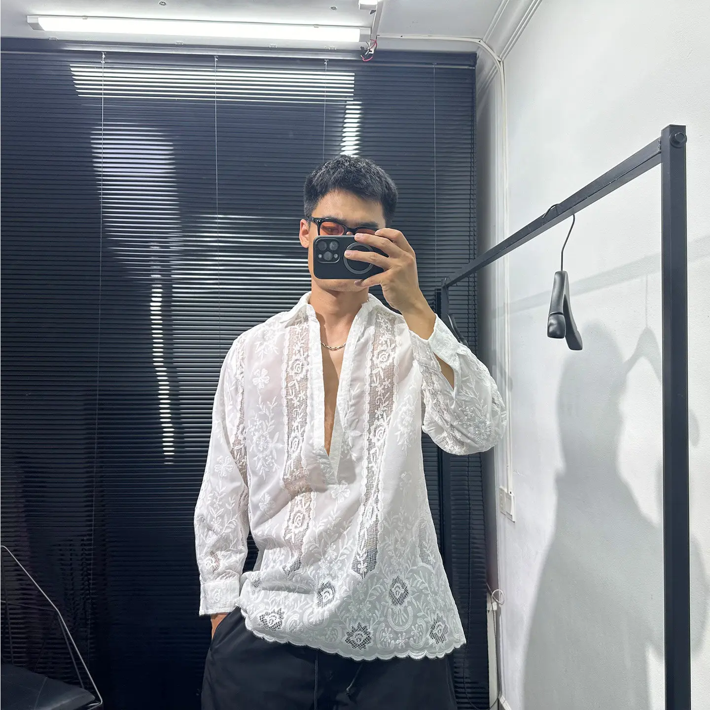 Design Hollow-out Collar Loose Pullover Long Sleeve Shirt Avant-Garde Ruan Shuai Idle Style Embroidered Men and Women