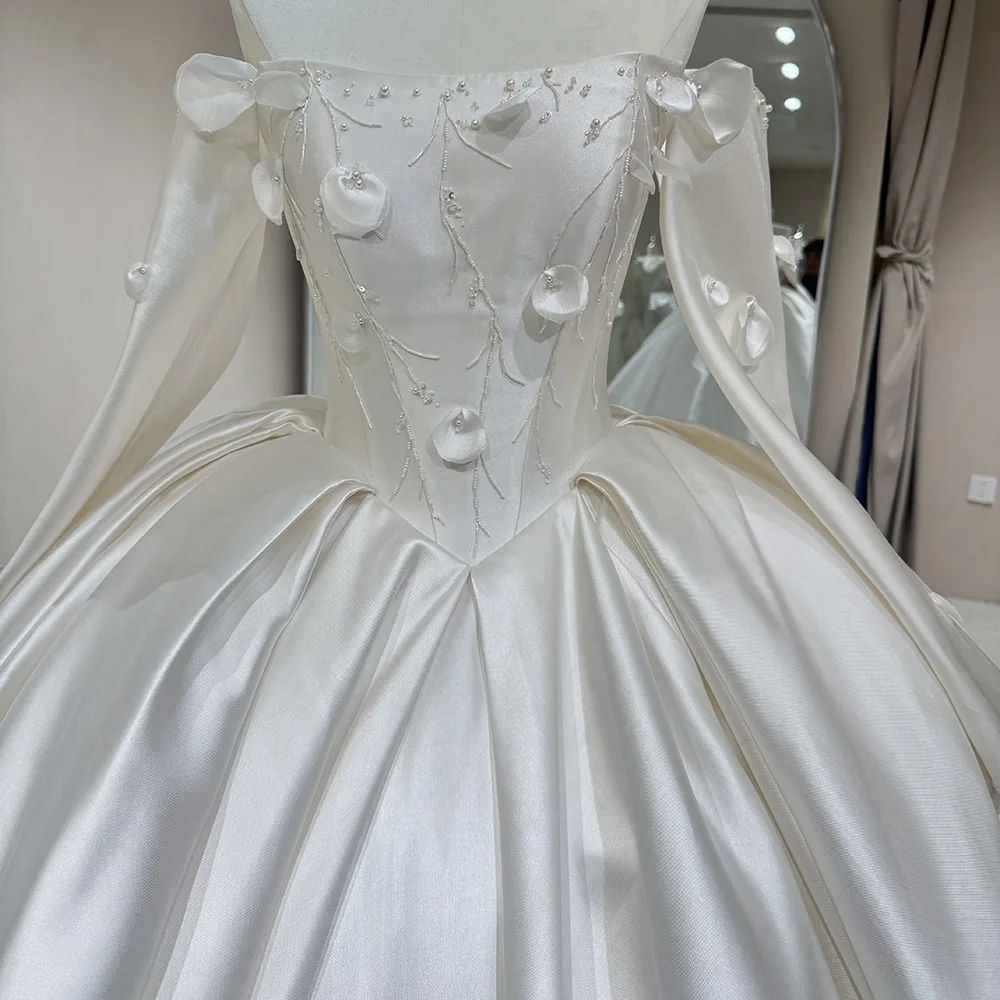 فساتين زفاف رائعة ذيل طويل رقبة قارب وأكمام طويلة مزينة بفساتين الزفاف الفاخرة كاتدرائية مخصصة فيستدو femininos