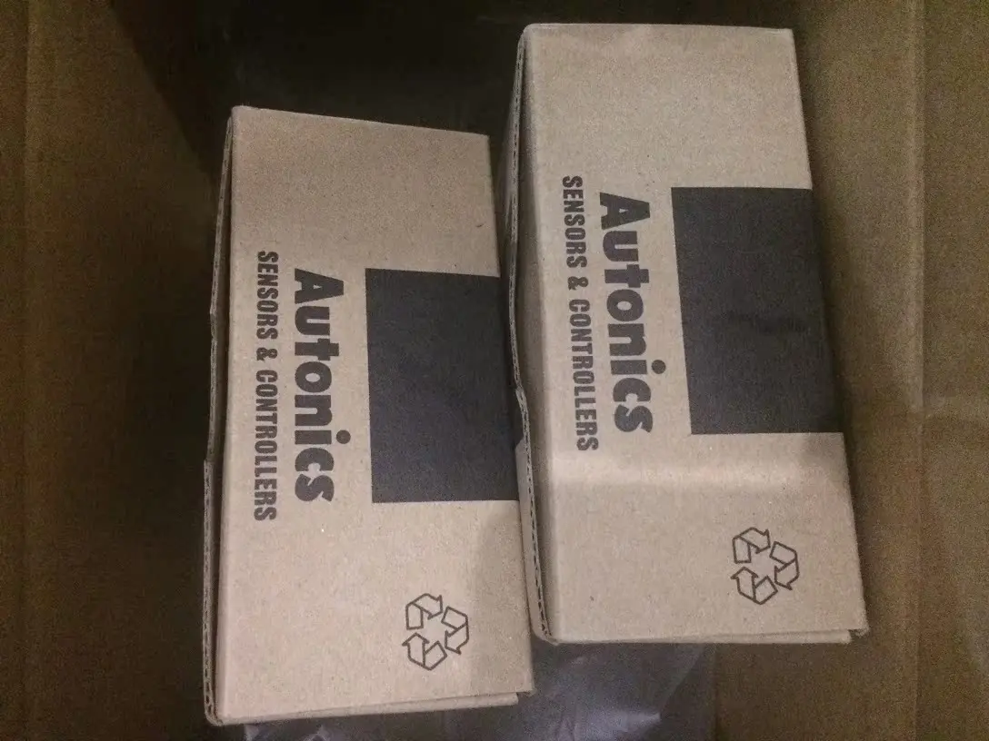 AUTONICS AUTONICS Thermostat T3S-B4RK4C