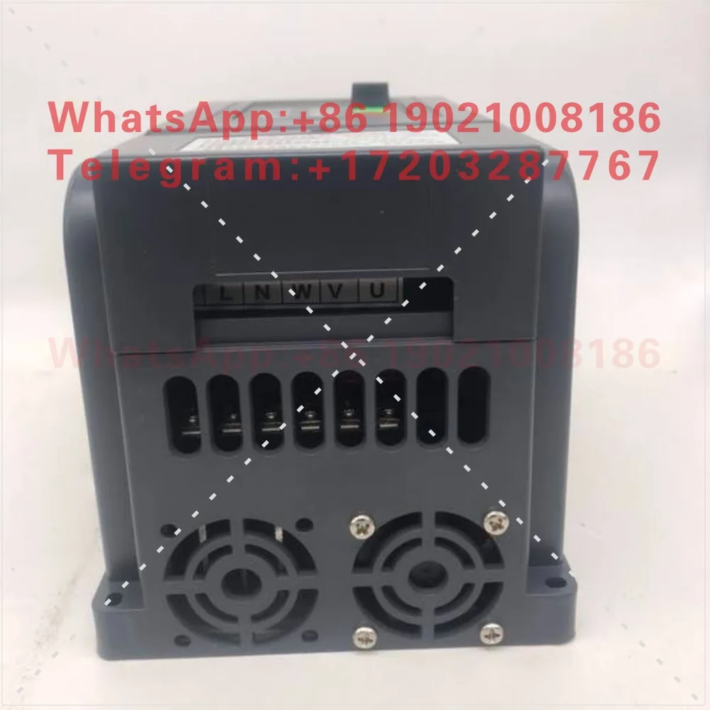 Inverter single-phase capacitor motor dedicated type incoming 220V output motor speed controller water pump fan 1.5 to 2.2KW