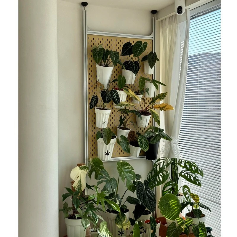 

No punching plant flower stand, hole board, living room balcony, household European flower stand, indoor courtyard dill pot