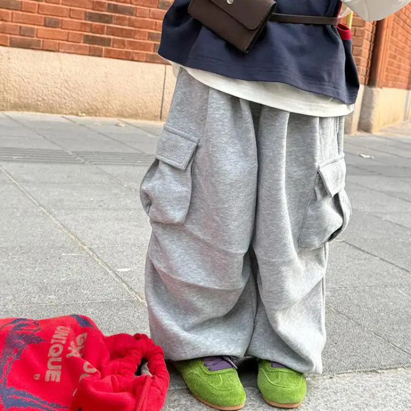 

2025 Autumn New Children Cargo Pants Solid Girls Big Pocket Sweat Pants Cotton Baby Casual Pants Boys Trousers Kids Clothes