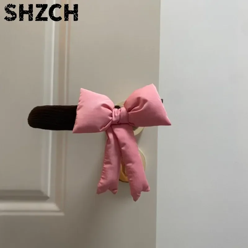 2pcs Lovely Door Handle Cover Bedroom Door Knob Covers Pull Gloves Girl Room Door Knitted Warmth Crash Pad  Christmas Decoration