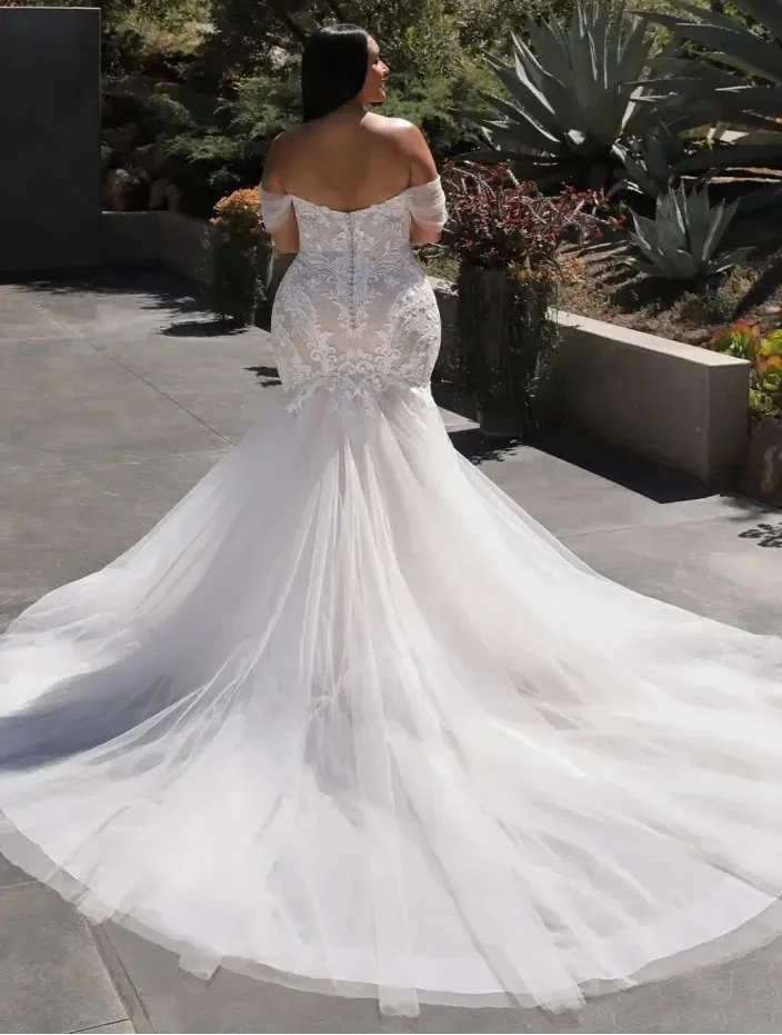 Sexy Off The Shoulder Backless Mermaid Wedding Dress V-neck robe de mariee Applique Bridal Gown Plus Size Customization vestidos