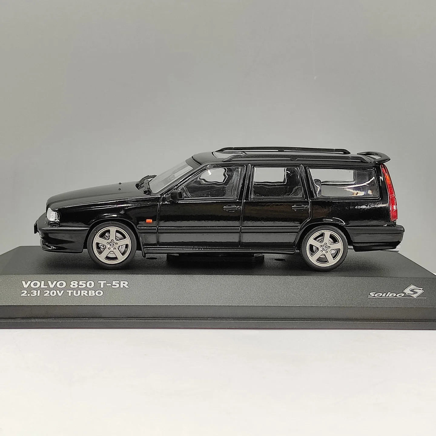 Diecast SOLIDO S 1:43 Scale BMW Volvo 850 T-5R 2.3I 20V TURBO Alloy Car Model