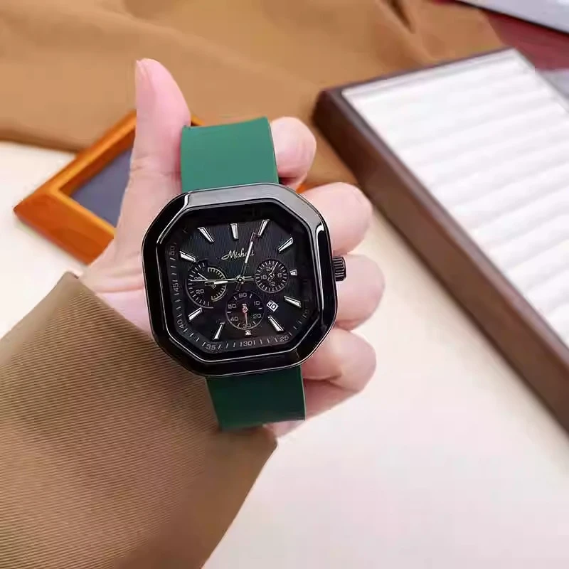 Reloj clásico de tendencia para mujer, elegante, sencillo, resistente al agua, reloj de cuarzo 2025, regalo de cumpleaños