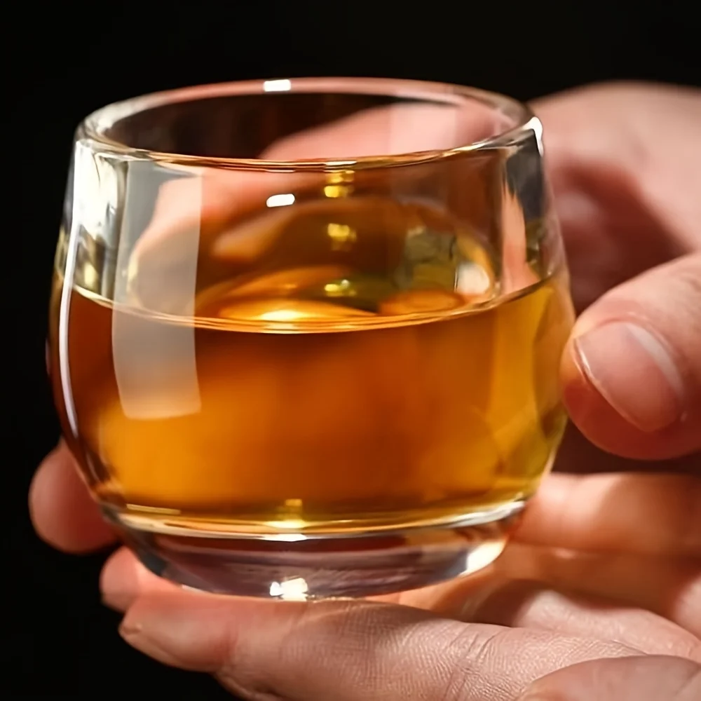 Crystal Tea Cups Exquisite 3.21oz Crystal Glass 1 set of 6 Tea Cups - Whiskey Cups, Perfect for Kung Fu Tea, Home Decoration