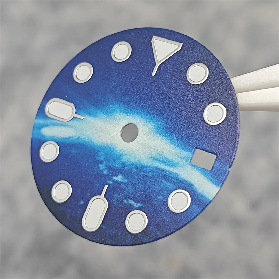 NH35 ساعة الطلب السماء المرصعة بالنجوم القمرية نجمة ووتش وجوه مع ملحقات ساعة تحويل مضيئة خضراء لحركة NH35 / NH34