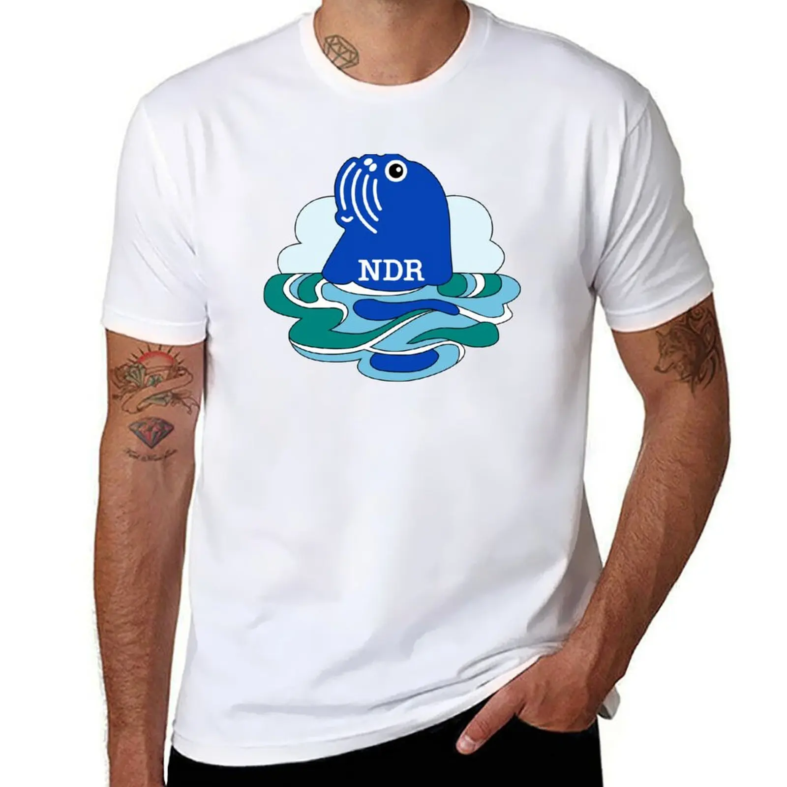 

Antje The NDR Mascot v2 T-Shirt man t shirt designer man t shirts high quality luxury brand t shirts for man slim fit T-shirt