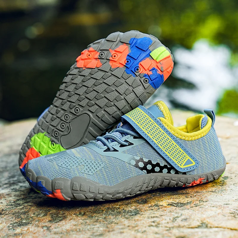 Summer Children Stream Trekking Shoes Wading Sports Shoes Barefoot Lightweight Beach Water Shoes Teenagers Swimming Sports Shoes