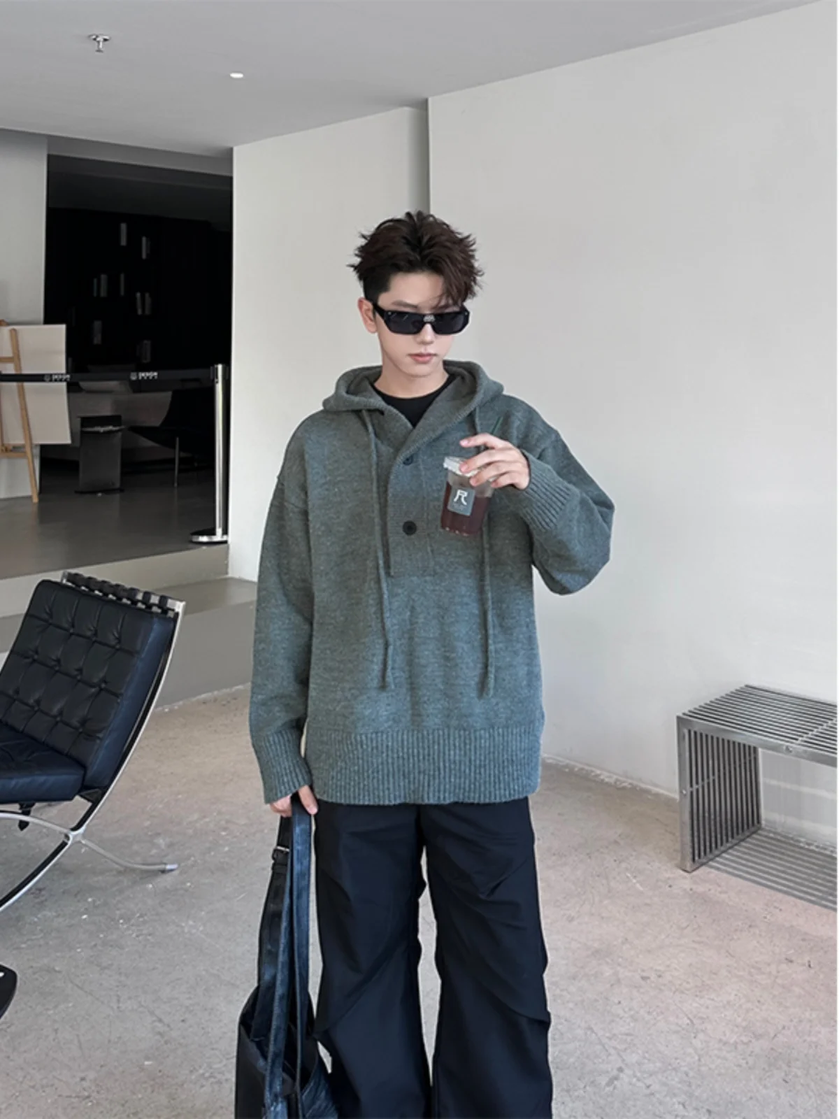 

ay Hooded Knitwear Men's Autumn Winter Korean Sle Lazy High-End Loose Versatile Couple's Knitted Coat Casual Faion