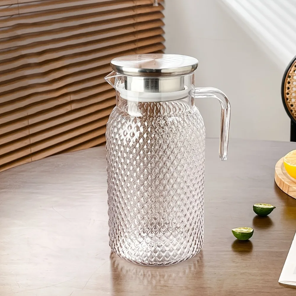 V-shaped Diversion Port Cold Water Pitcher Transparent Large Capacity Cold Water Jug with Handle Antifall Drinks Pot Fridge