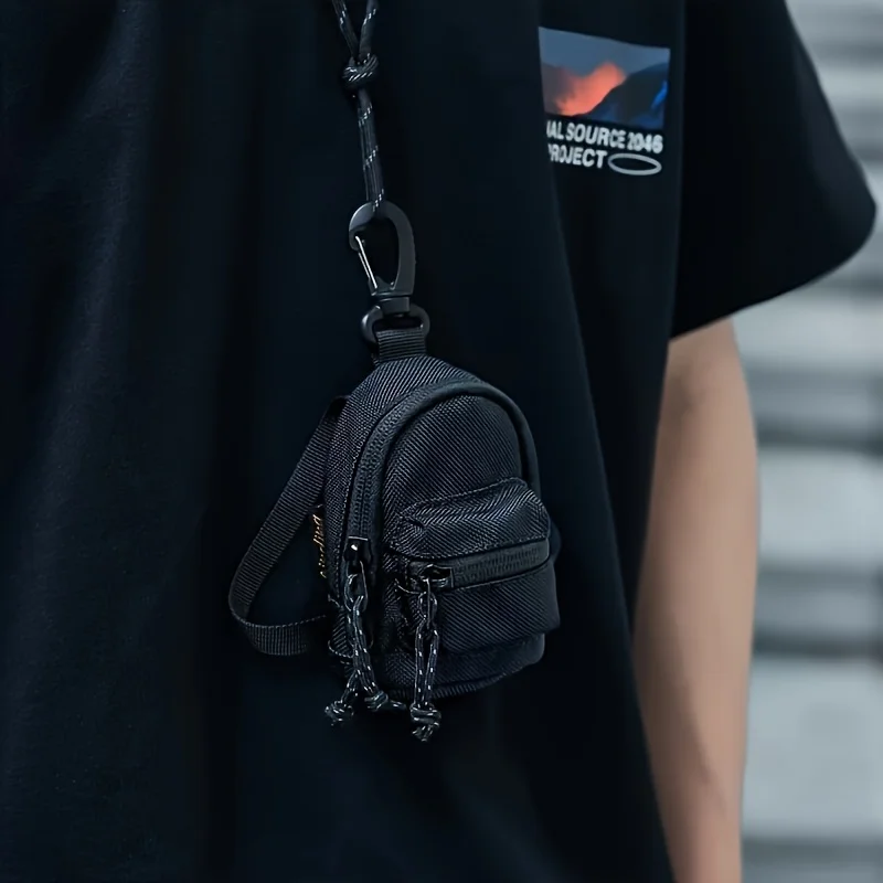 Lightweight Fashionable Oxford Fabric Keychain Coin Purse Earphone Bag Mini Charm Accessory Bag with Durable Design