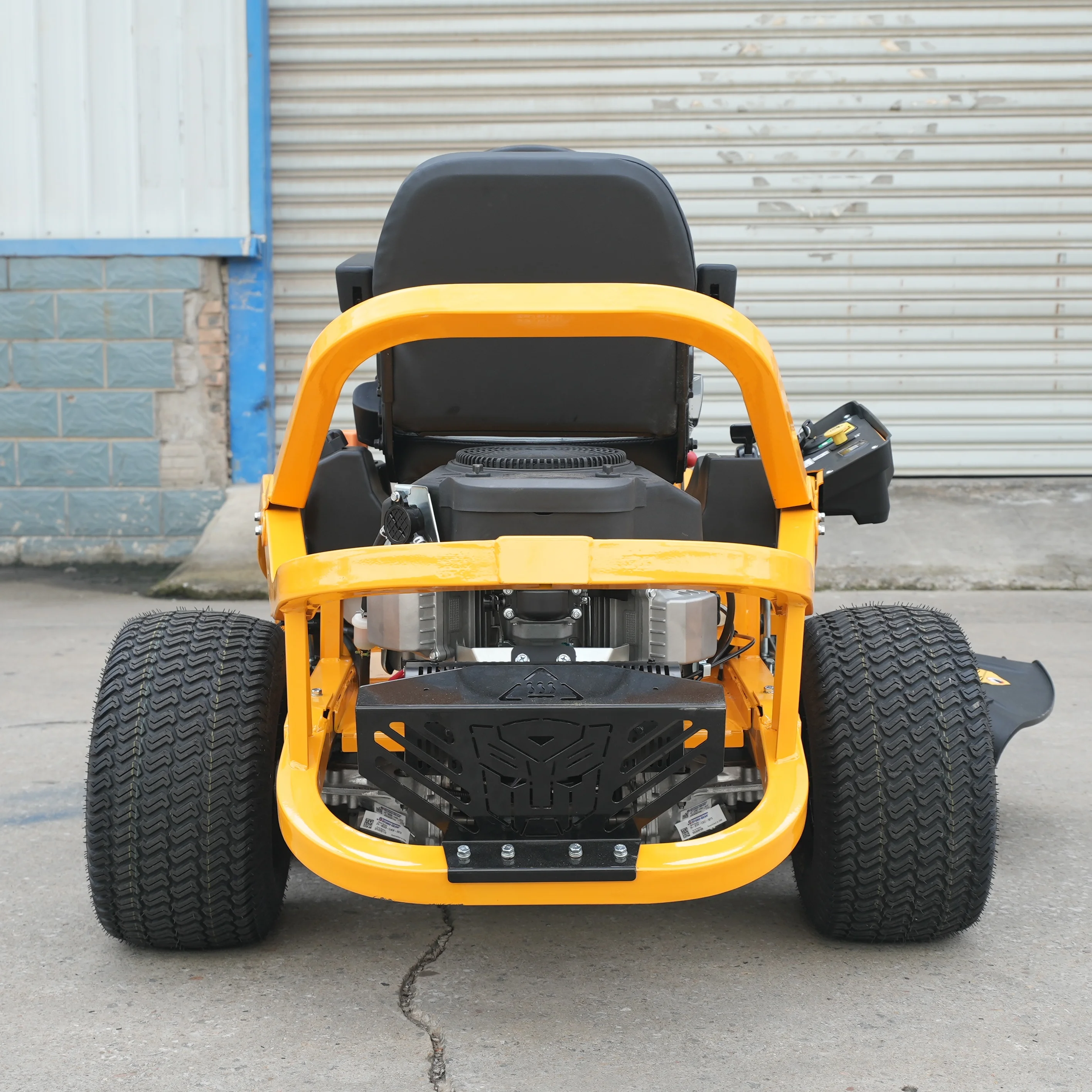 革新的な精密カット式乗用芝刈り機、ガーデン トラクター、草刈 - Gardening Tools Lawn Mower のレビューと価格