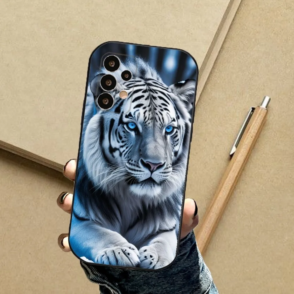 Animal White Tiger Pattern Phone Case For Samsung S24,23,22,30,21,10,9,Ultra,Plus,Lite,FE,5G Black Soft Case