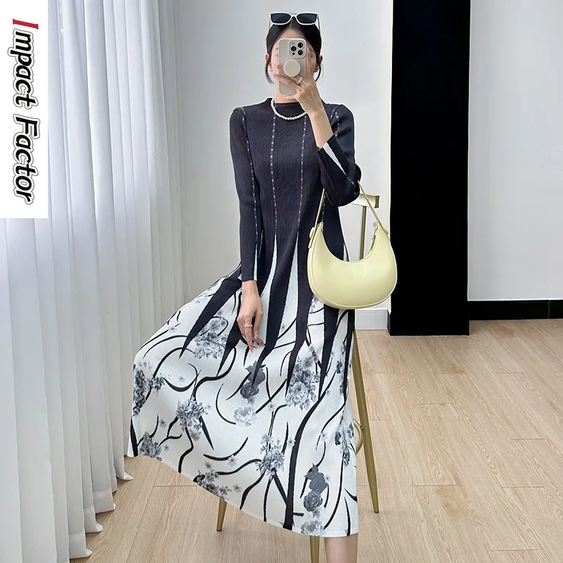 

2023 Spring and Autumn New Women's Fashion Printed Dress with Contrast O-Neck Pleated Long Sleeve Design and Sequin Long Dress